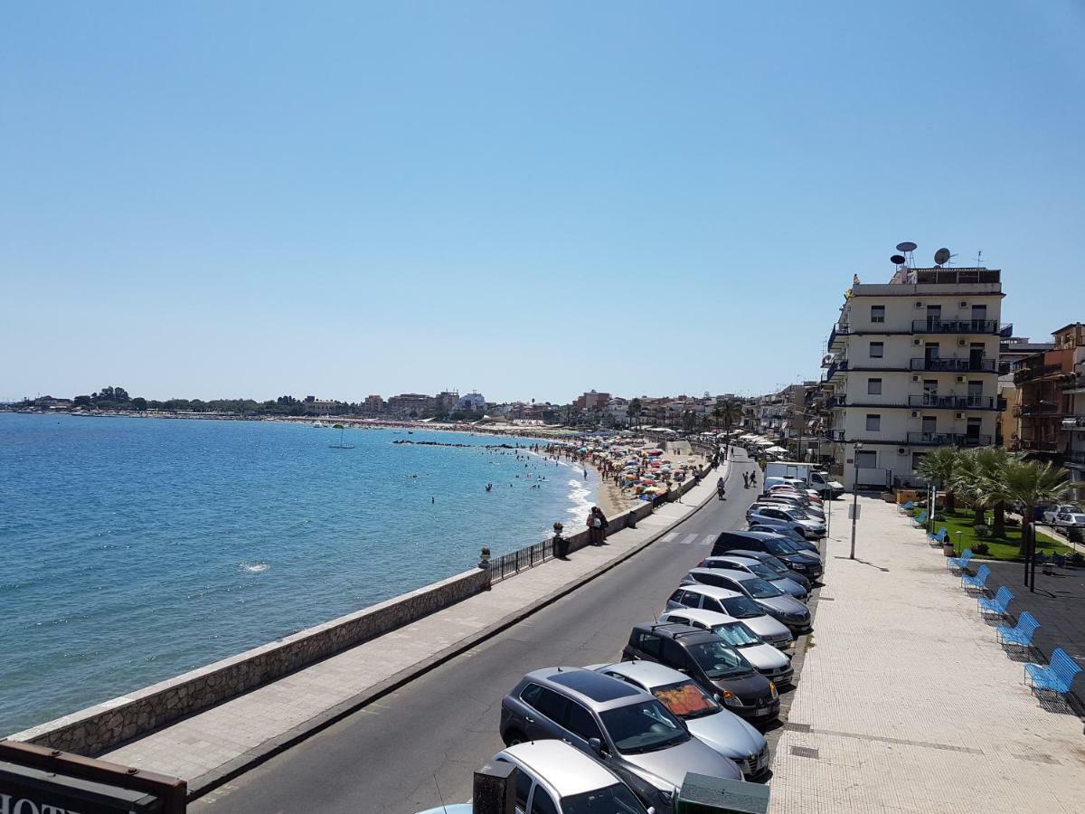 Super Panorama & Astonishing Apartment Seaview Giardini-Naxos Zewnętrze zdjęcie