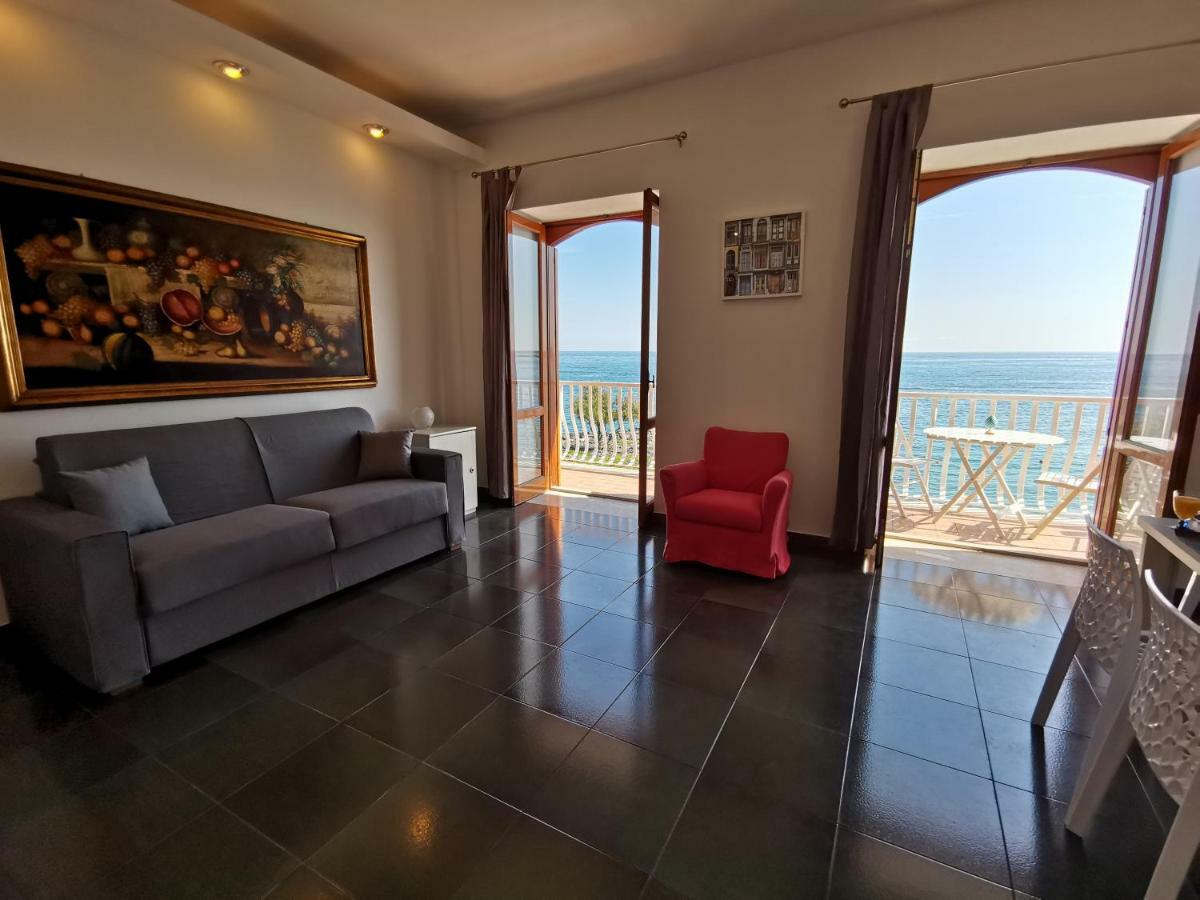 Super Panorama & Astonishing Apartment Seaview Giardini-Naxos Zewnętrze zdjęcie